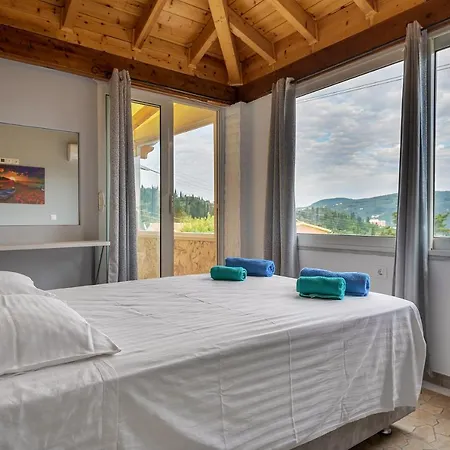 Fotini * Paleokastritsa