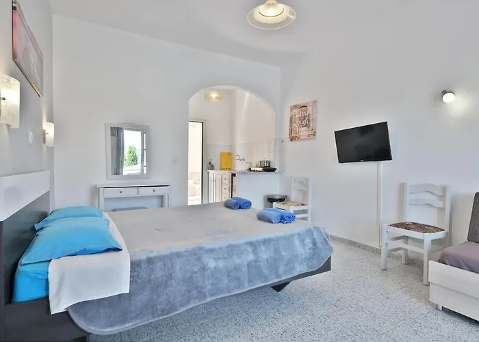 Fotini * Paleokastrítsa