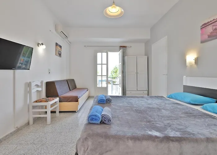 Fotini * Paleokastrítsa